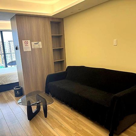 L Condotel Paranaque City Экстерьер фото